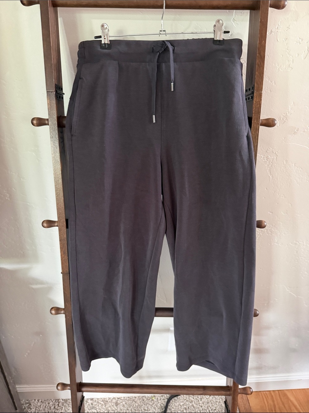 Women's Charcoal Drawstring Jogger Pants size small